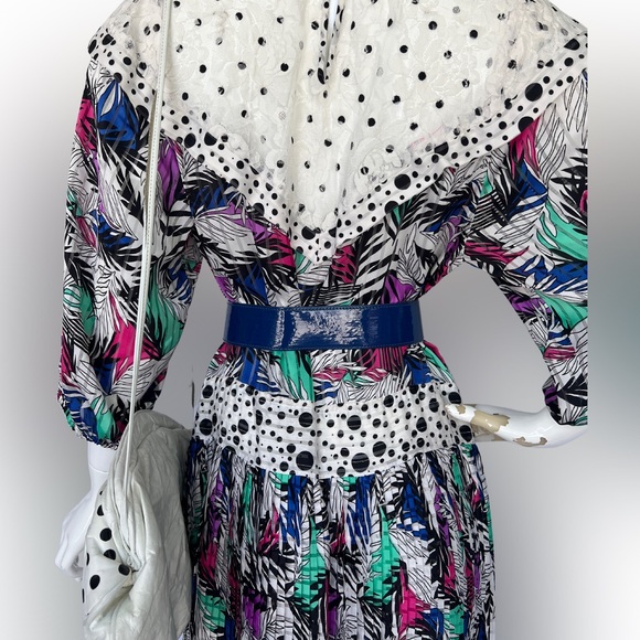 80s Patent Cobalt Blue Wide Belt - Picture 5 of 7